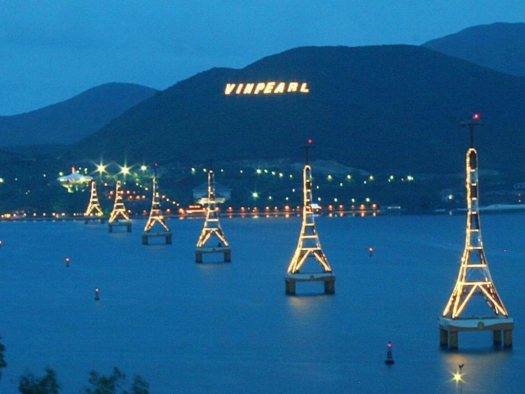 Vinpearl Discovery Rockside Nha Trang Exteriör bild