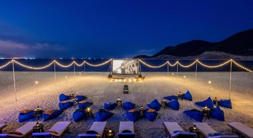 Vinpearl Discovery Rockside Nha Trang Exteriör bild